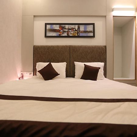 Hotel Mahendra Plaza Hardoi المظهر الخارجي الصورة